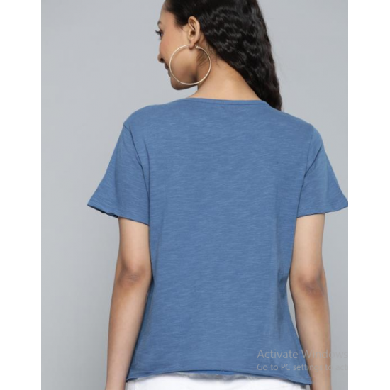 Women Solid Round Neck T-Shirt Blue
