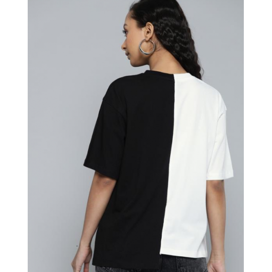 Women Colourblocked Round Neck T-shirt Black